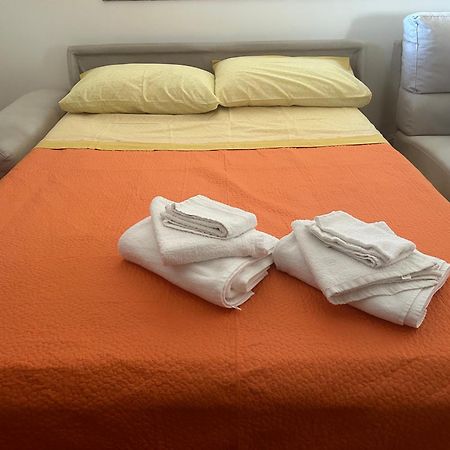 Ndiscialamu Casa Vacanze 帕尔米 外观 照片